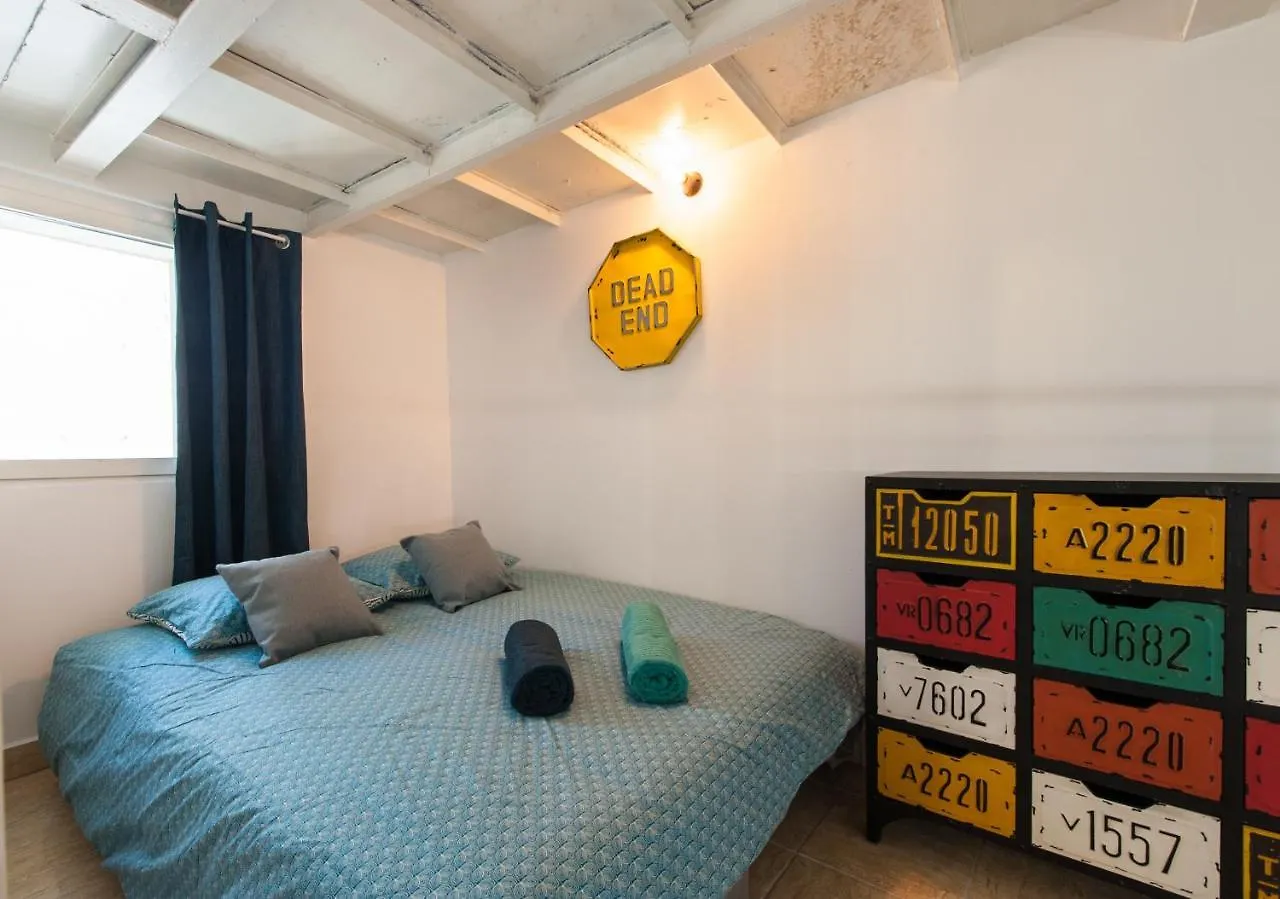 Apartment Le Loft Retro Pop : Centre/Port/Plage Bandol