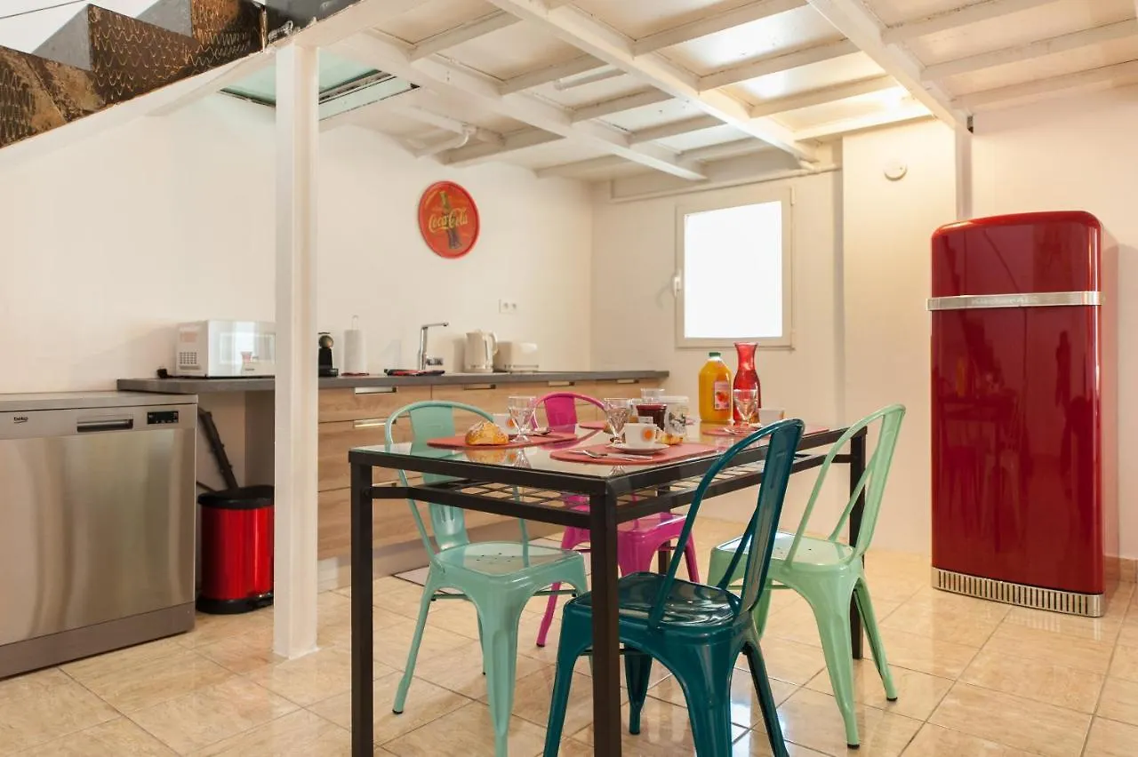 Apartment Le Loft Retro Pop : Centre/Port/Plage Bandol